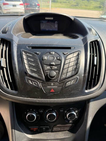 2016 Ford Escape S