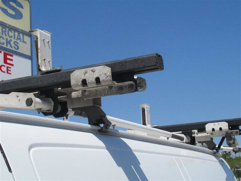 2022 GMC Savana 2500