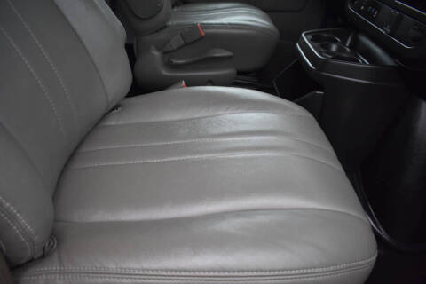 2023 GMC Savana 2500