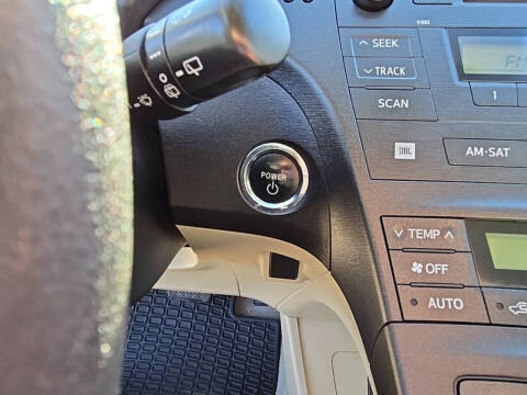 2010 Toyota Prius II