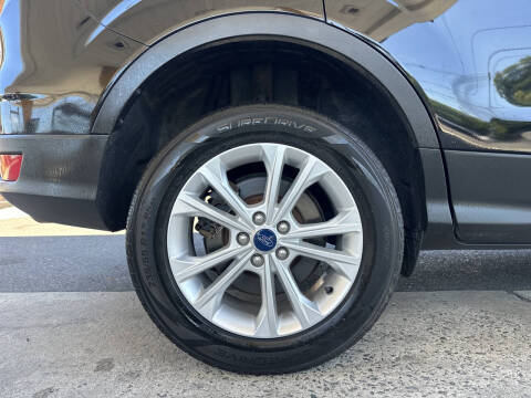 2019 Ford Escape SE