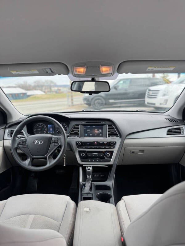 2016 Hyundai Sonata SE