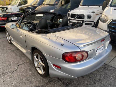 2003 Mazda MX-5 Miata LS