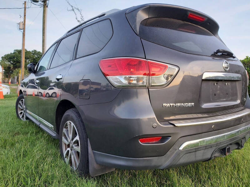 2014 Nissan Pathfinder Platinum