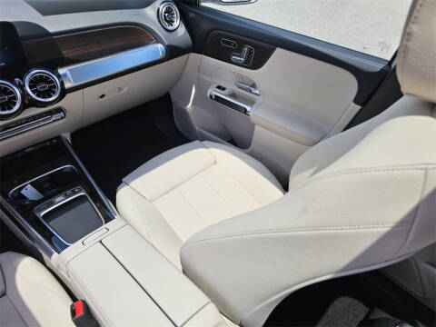 2025 Mercedes-Benz GLB GLB 250