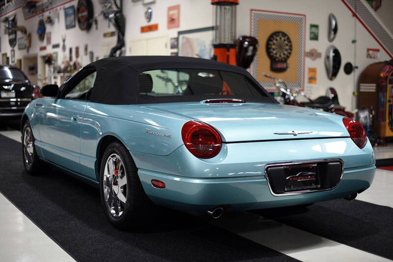 2002 Ford Thunderbird Deluxe