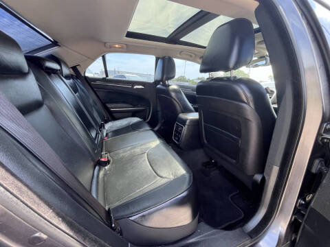 2015 Chrysler 300 C