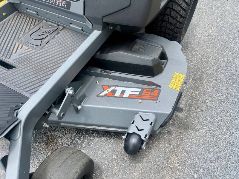 2025 Spartan Mowers Defender 54