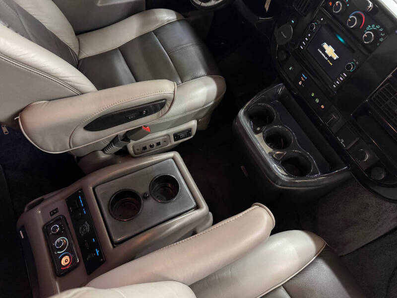 2017 Chevrolet Express 2500