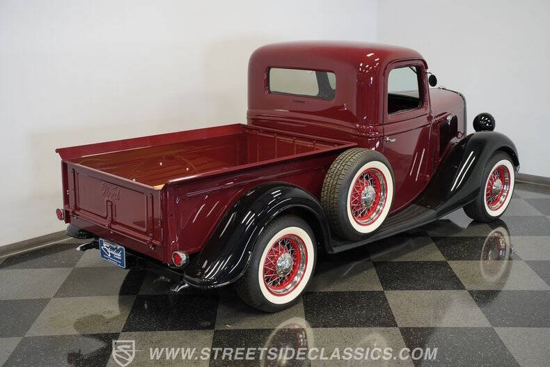 1935 Ford F-100