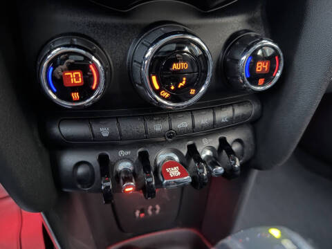 2017 MINI Hardtop 4 Door Cooper