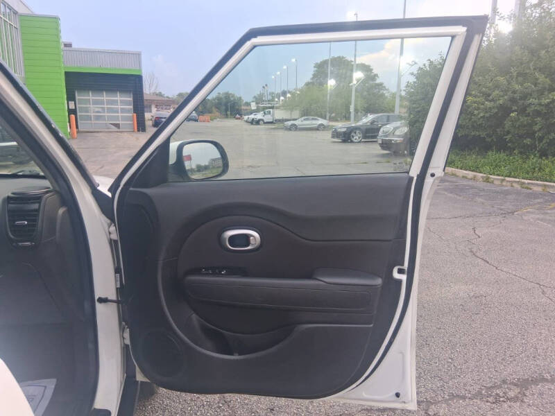 2018 Kia Soul +