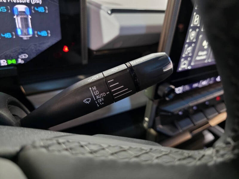 2024 GMC HUMMER EV 2X