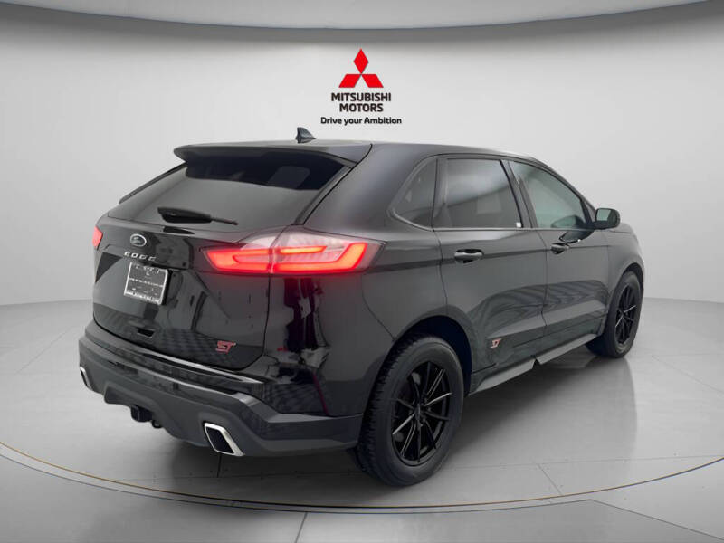 2022 Ford Edge ST