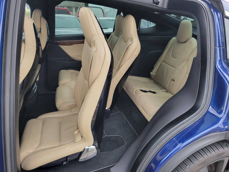 2016 Tesla Model X 90D