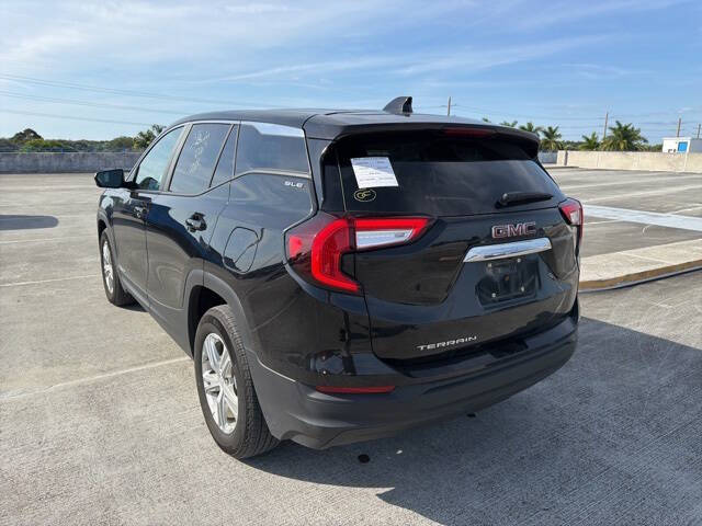 2024 GMC Terrain SLE