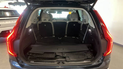 2023 Volvo XC90 B6 Plus Bright Theme 7P