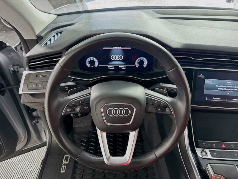 2022 Audi Q8 quattro Premium Plus 55 TFSI