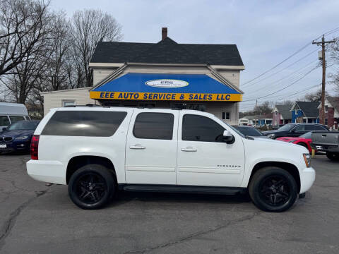 2013 Chevrolet Suburban for sale at EEE AUTO SERVICES AND SALES LLC - LOVELAND in Cincinnati OH