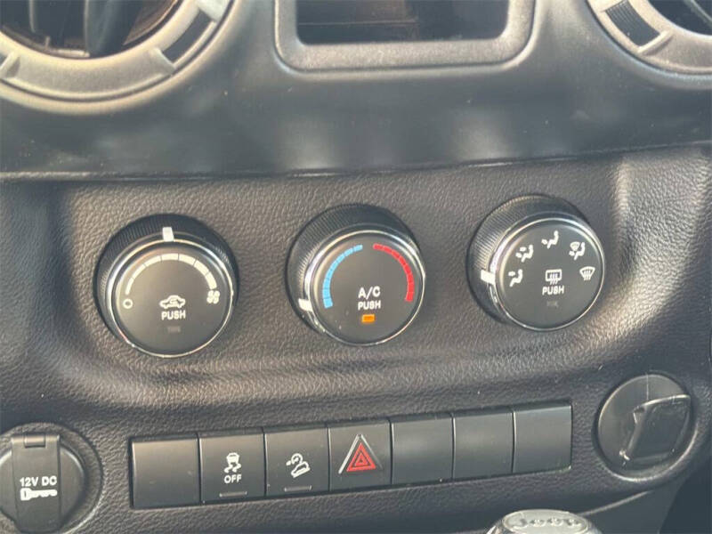 2015 Jeep Wrangler Willys Wheeler Edition