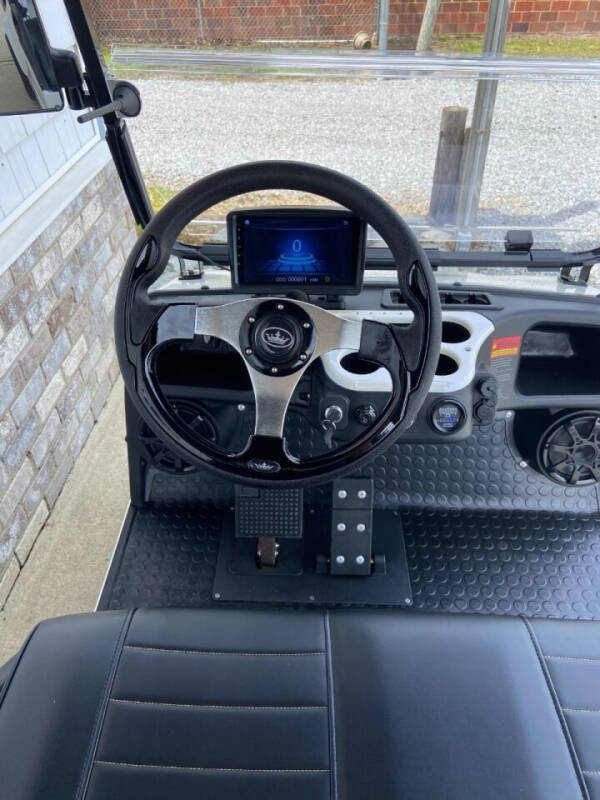 2025 Evolution Classic 4 Plus