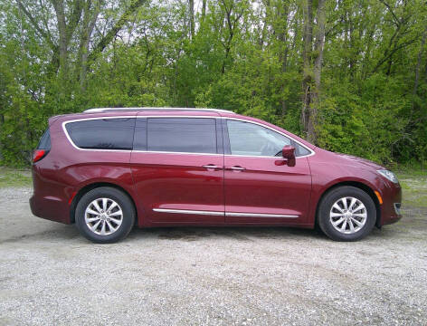 2018 Chrysler Pacifica Touring L