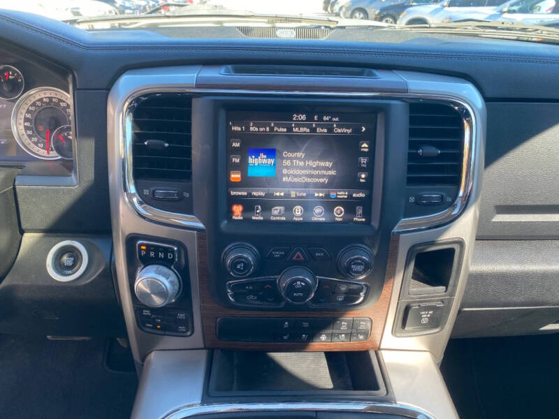 2017 RAM 1500 Laramie