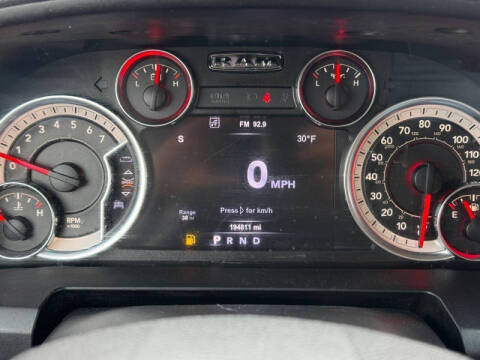 2017 RAM 1500 SLT