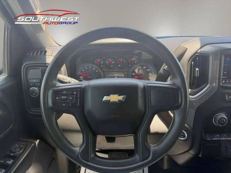 2023 Chevrolet Silverado 1500 Custom