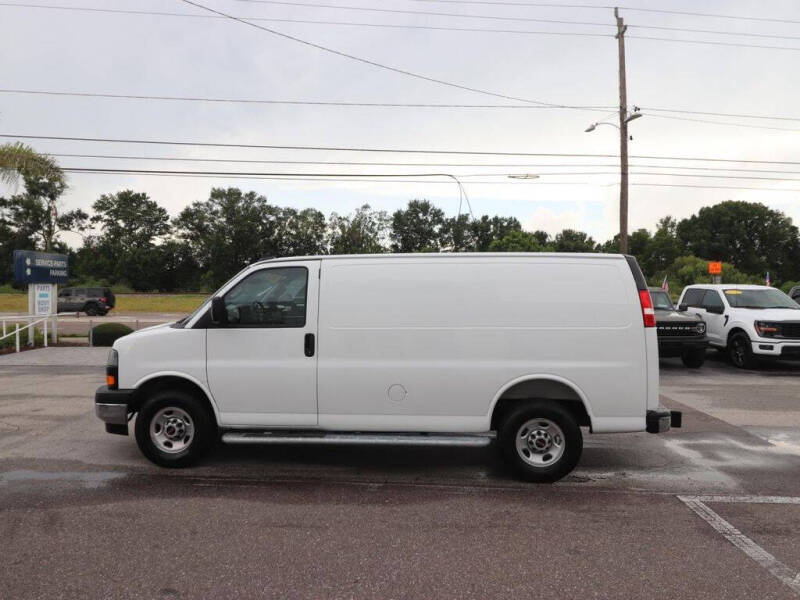 2025 GMC Savana 2500
