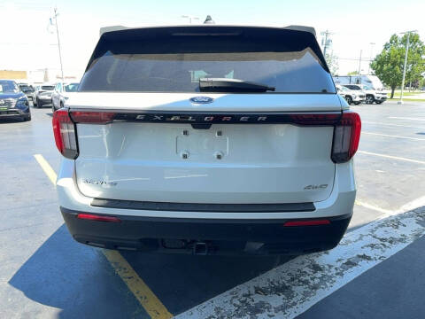 2025 Ford Explorer Active
