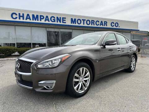 2015 Infiniti Q70 for sale at Champagne Motor Car Company in Willimantic CT