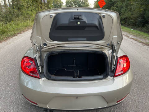 2013 Volkswagen Beetle Convertible 2.5L