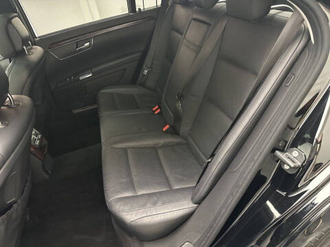 2013 Mercedes-Benz S-Class S 550 4MATIC