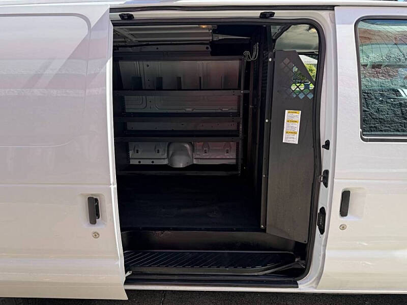 2013 Ford E-Series E-250