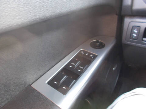 2008 Jeep Commander Sport