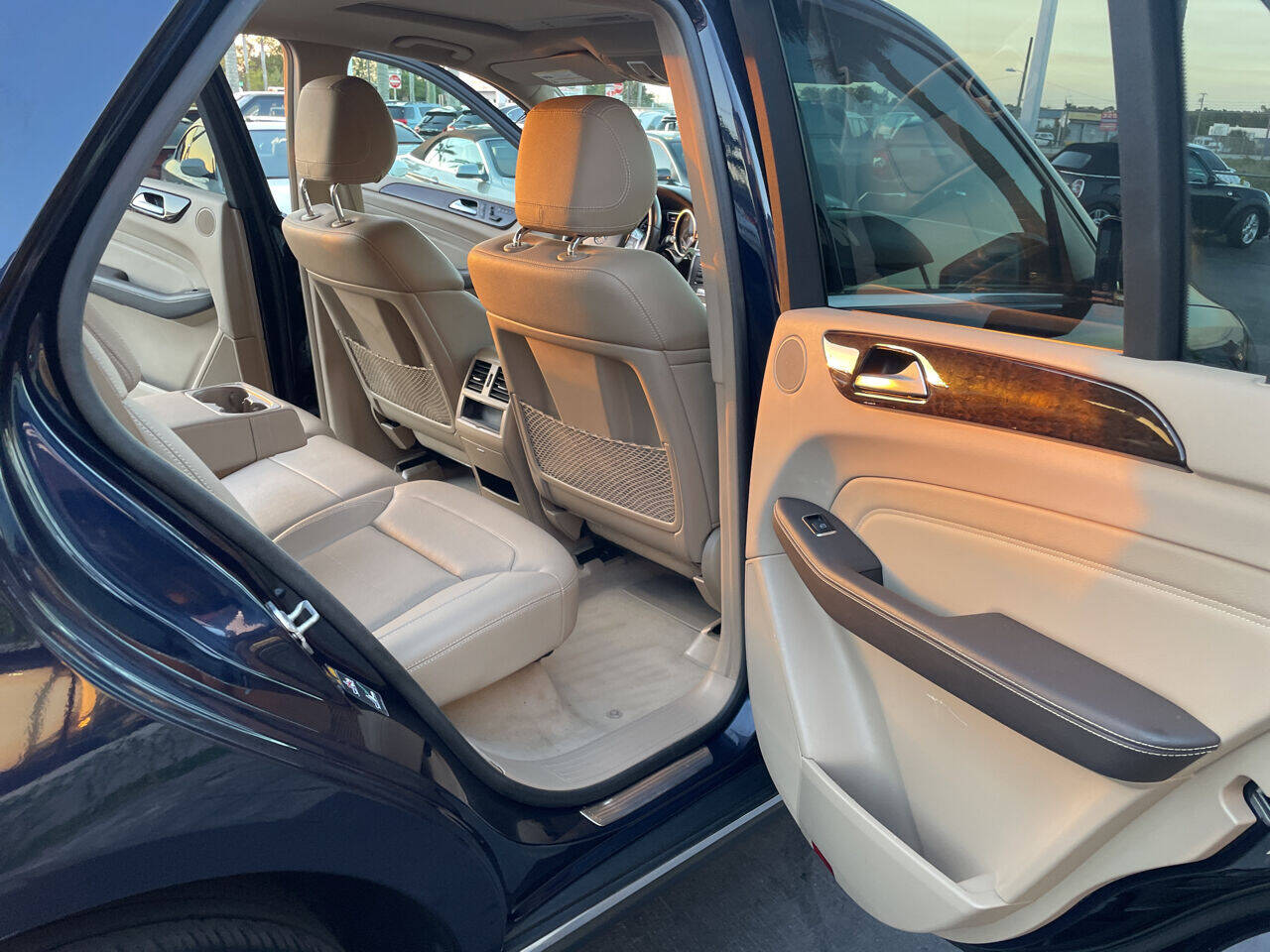 2013 Mercedes-Benz M-Class  - $16,900