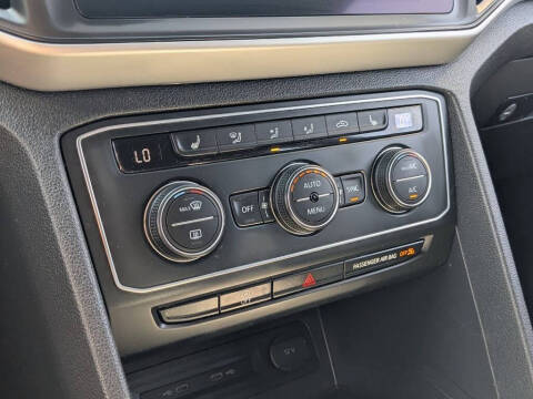 2021 Volkswagen Atlas Cross Sport SE 4Motion