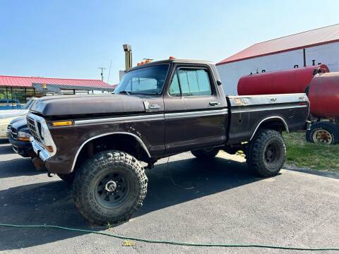 1979 Ford F-150 for sale at FIREBALL MOTORS LLC in Lowellville OH