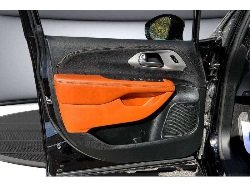 2024 Chrysler Pacifica Pinnacle