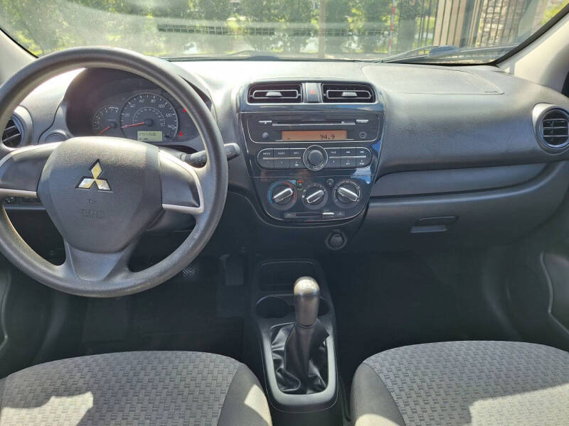 2017 Mitsubishi Mirage ES