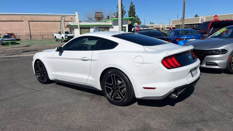 2020 Ford Mustang