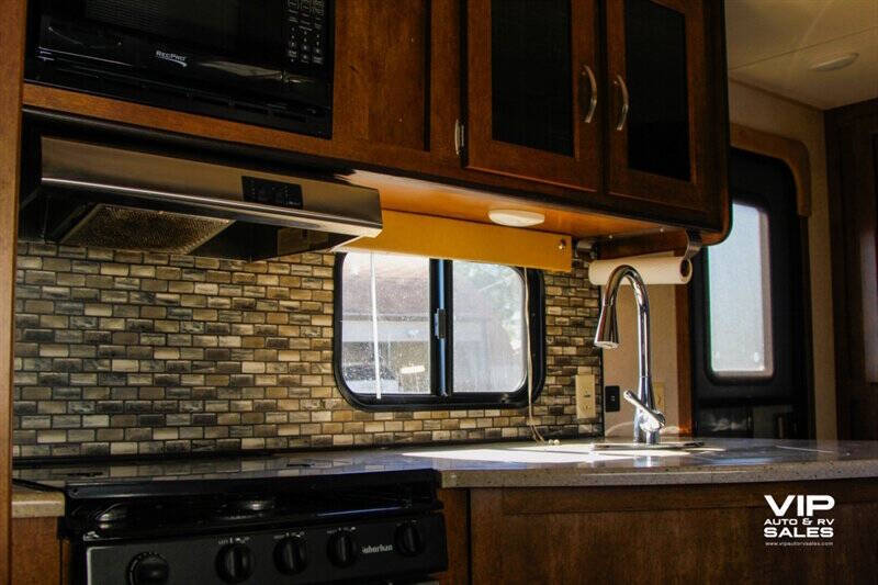 2017 Forest River M-21RBS