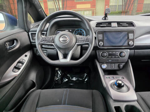 2023 Nissan LEAF S