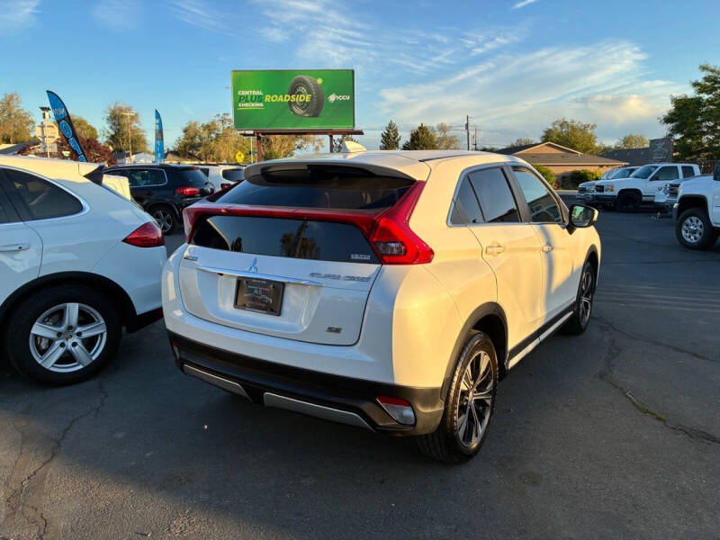 2018 Mitsubishi Eclipse Cross SE