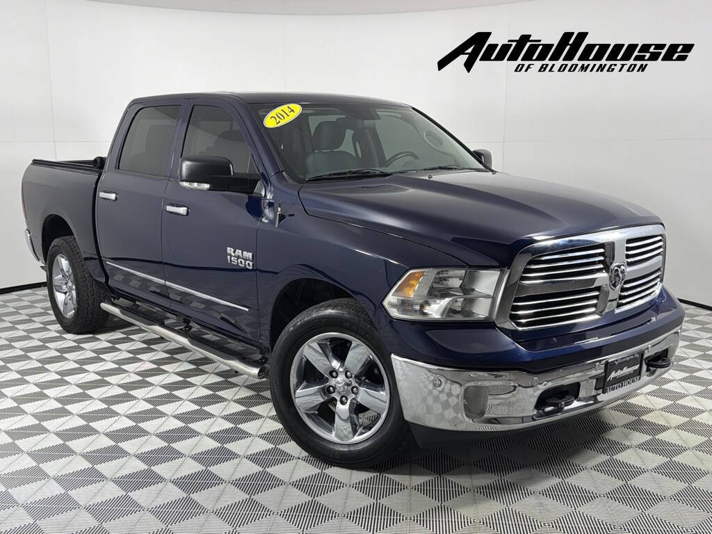 2014 RAM 1500 SLT 4x4 4dr Crew Cab 5.5 ft. SB Pickup's photo