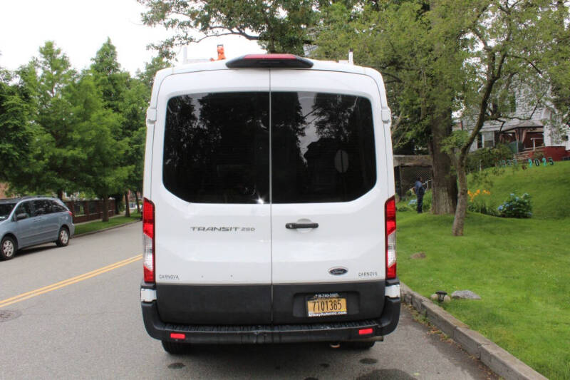 2021 Ford Transit 250