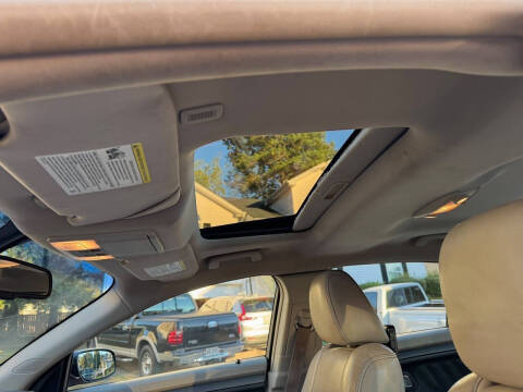 2012 Ford Taurus SEL