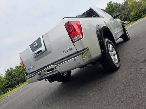 2010 Nissan Titan SE