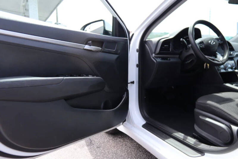 2019 Hyundai Elantra